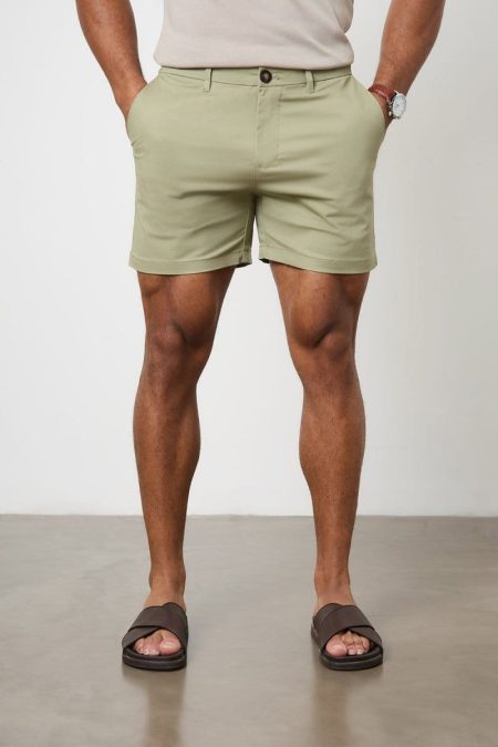 Athletic Fit Chino Shorts 5" in Sage