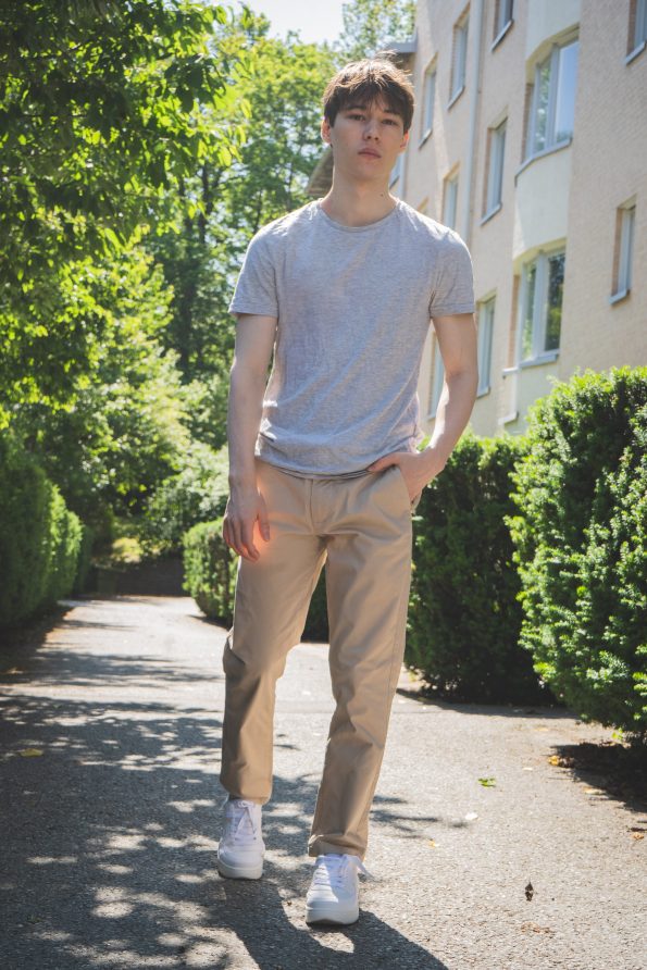 clothes-for-short-men-from-under510-10