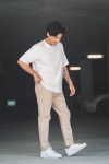 under-510-mens-straight-fit-chino-khaki-6