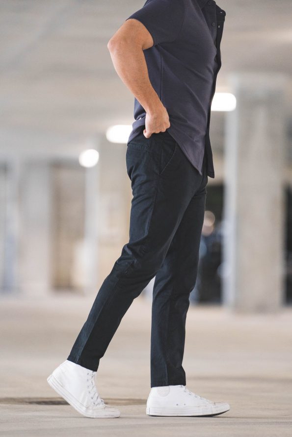 clothes-for-short-men-under510-8_71b6c3cd-e803-4693-ae25-3ef28127382c