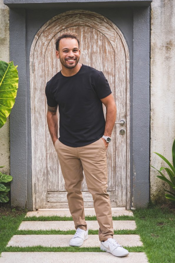 pants-for-short-men-under510-58